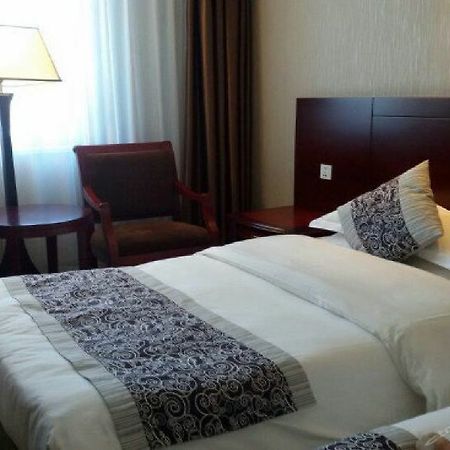 Adange Resort Hotel Lijiang  Bagian luar foto