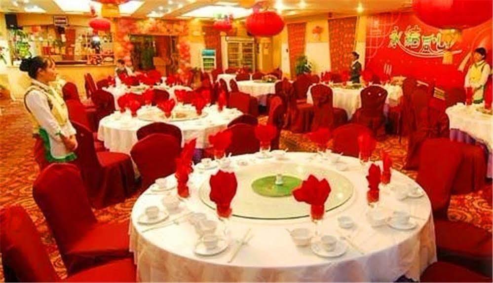 Adange Resort Hotel Lijiang  Bagian luar foto