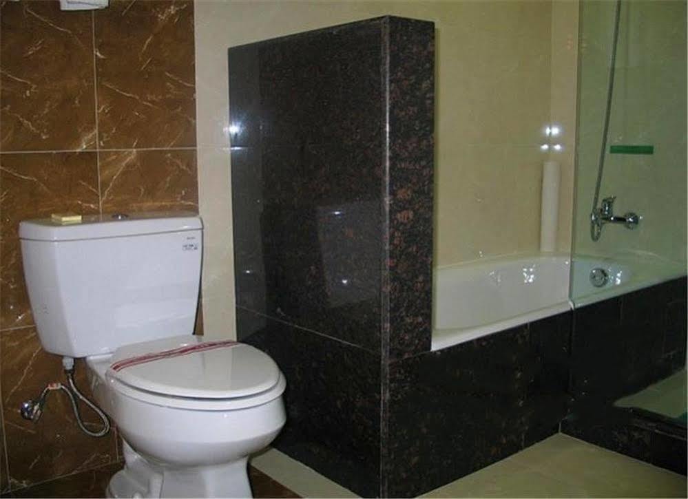 Adange Resort Hotel Lijiang  Bagian luar foto