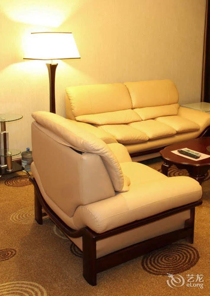 Adange Resort Hotel Lijiang  Bagian luar foto